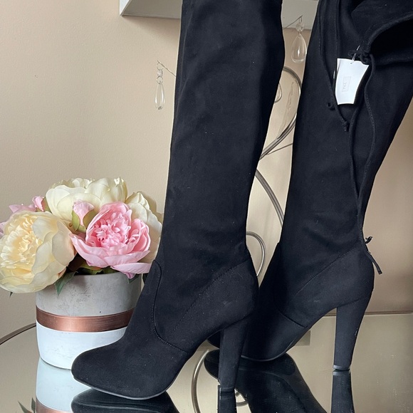 Zigi Soho Elegant Black Over-the-Knee Boots - Picture 2 of 10